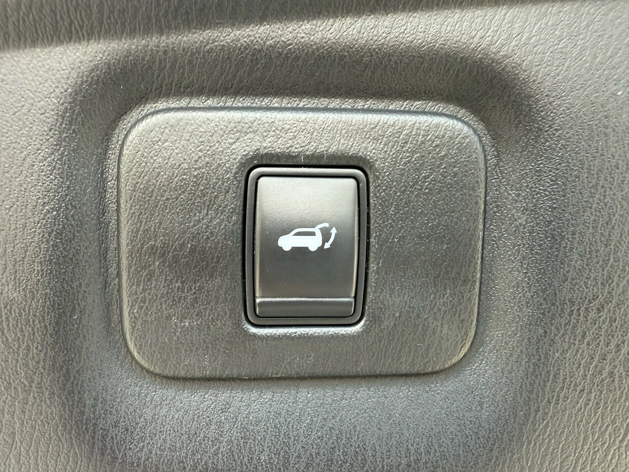 Used 2019 INFINITI QX60 Luxe w/ Essential Package image 24