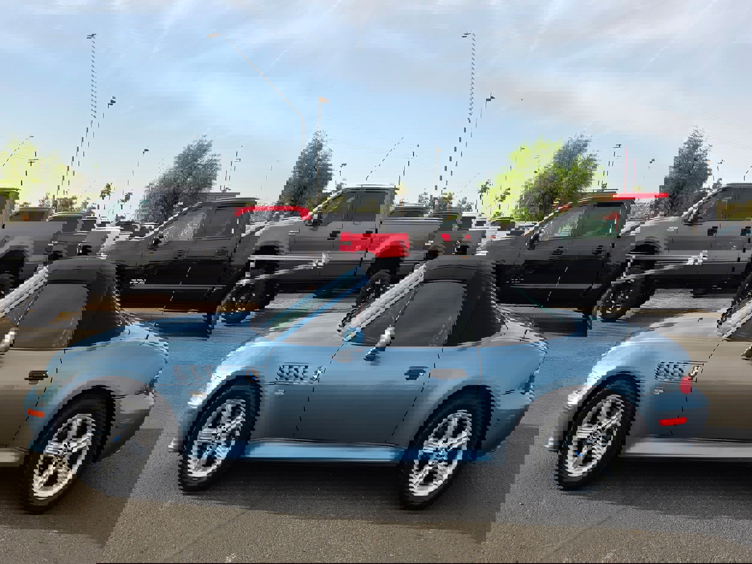 Used 2001 BMW Z3 2.5i image 2