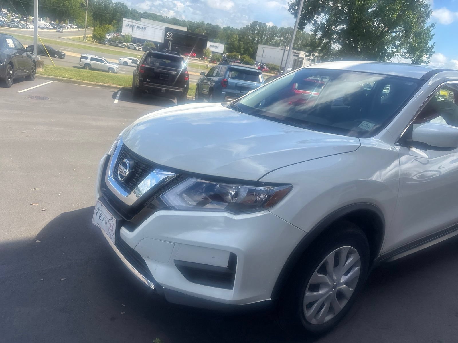 Used 2017 Nissan Rogue S AWD/4WD image 20