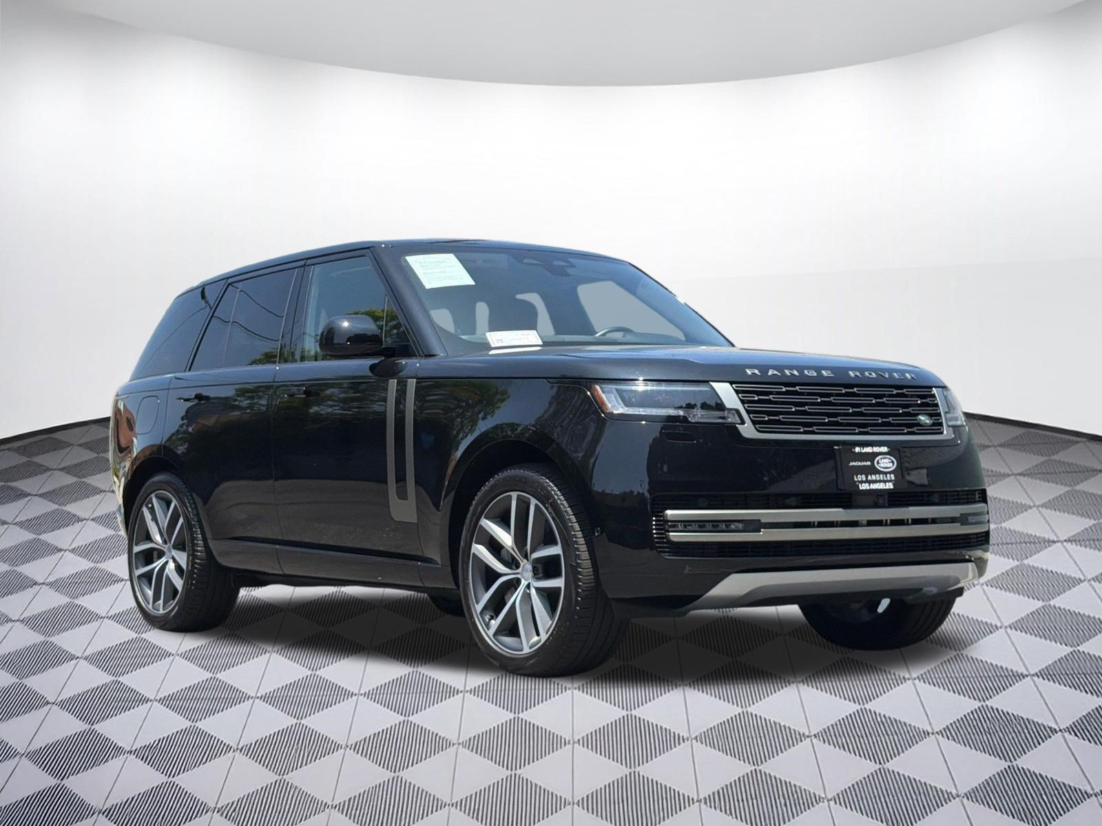 Certified 2025 Land Rover Range Rover SE AWD/4WD image 7