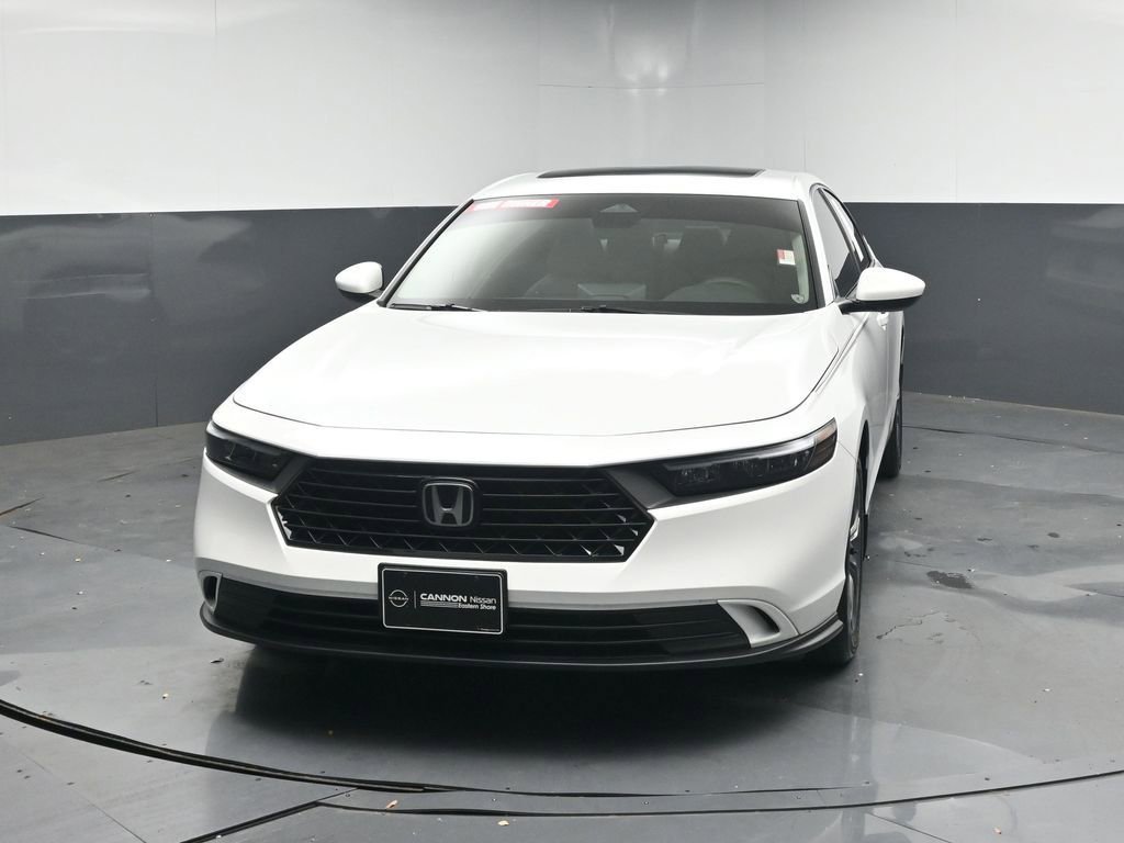 Used 2023 Honda Accord EX image 8
