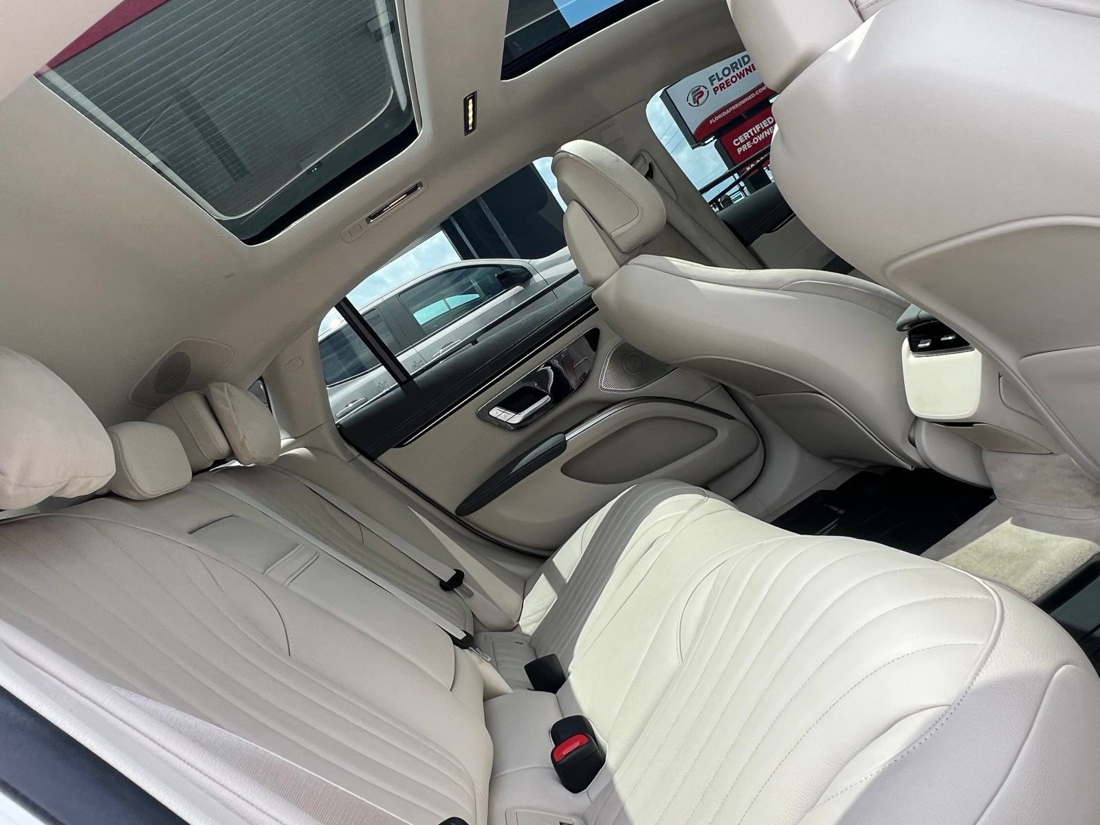 Used 2022 Mercedes-Benz EQS 580 4MATIC Sedan image 58