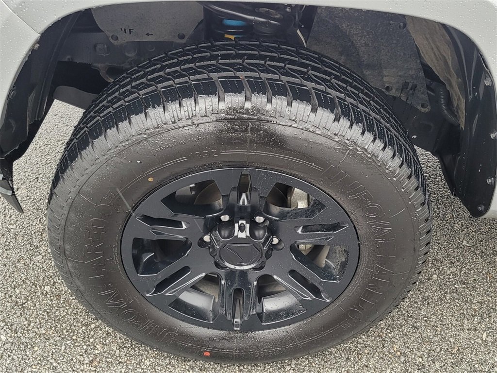 Used 2022 Toyota Tacoma SR image 14