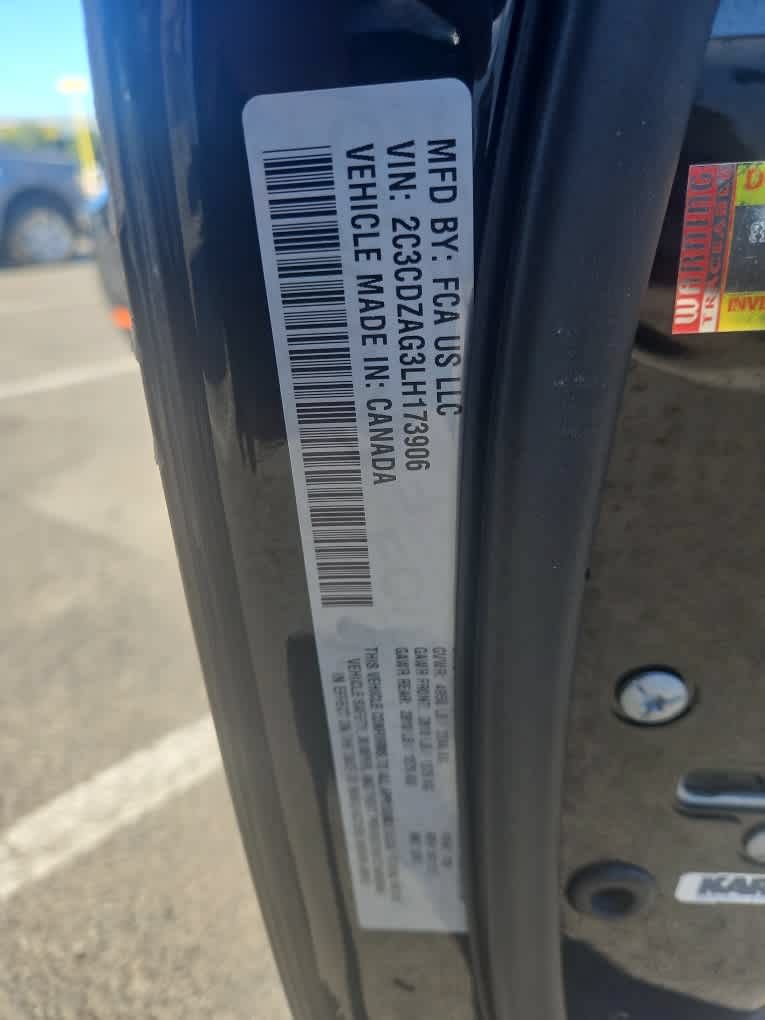 Used 2020 Dodge Challenger SXT RWD image 22