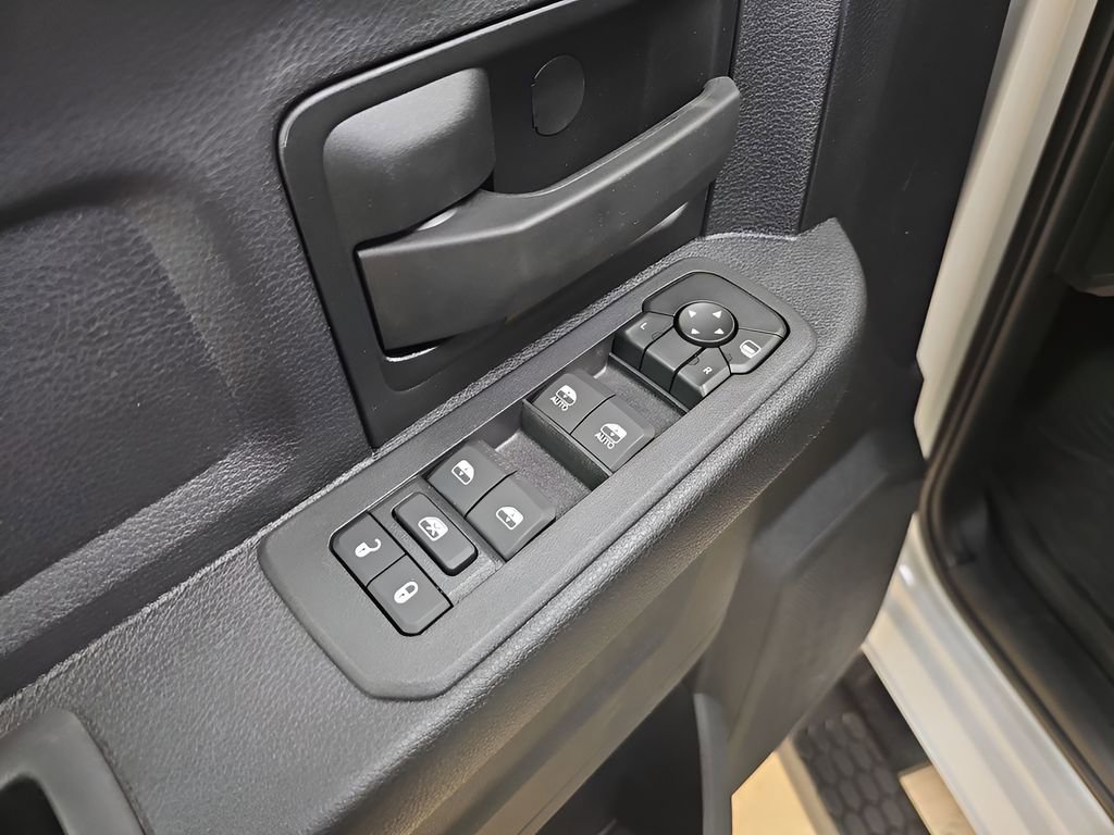 New 2026 RAM 3500 Tradesman image 10