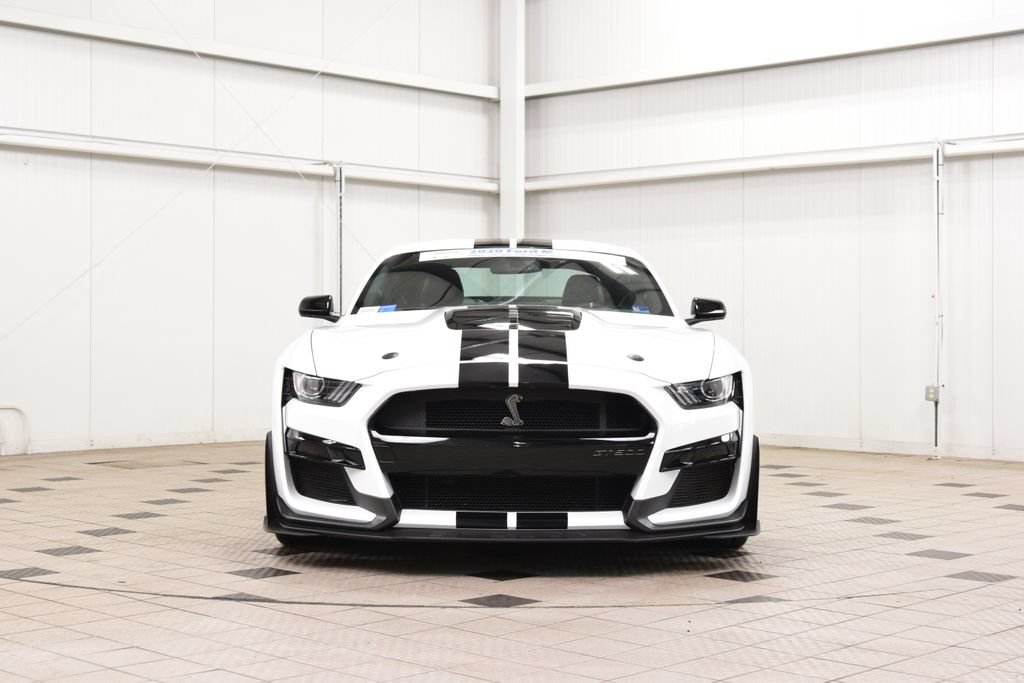 Used 2020 Ford Mustang Shelby GT500 w/ Technology Package RWD image 2