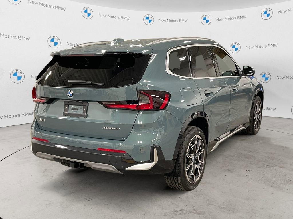 New 2026 BMW X1 xDrive28i w/ Technology Package AWD/4WD image 5
