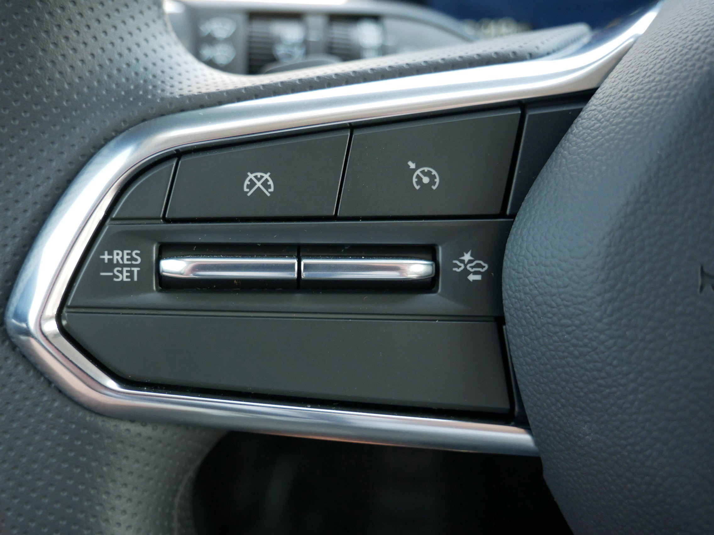 New 2026 Honda Prologue EX image 9