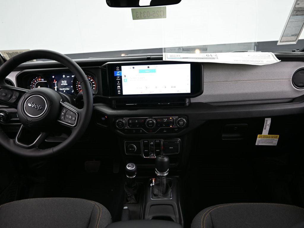 New 2025 Jeep Gladiator Sport image 16