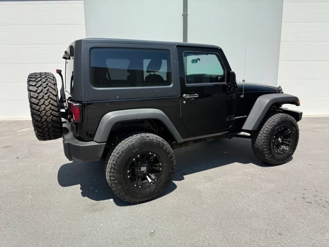 Used 2015 Jeep Wrangler Sport AWD/4WD image 7