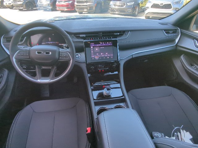 New 2026 Jeep Grand Cherokee Laredo X AWD/4WD image 16