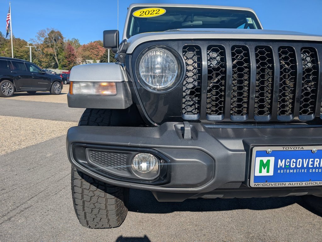 Used 2022 Jeep Gladiator Willys image 9