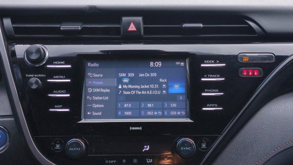 Certified 2020 Toyota Camry LE FWD image 13