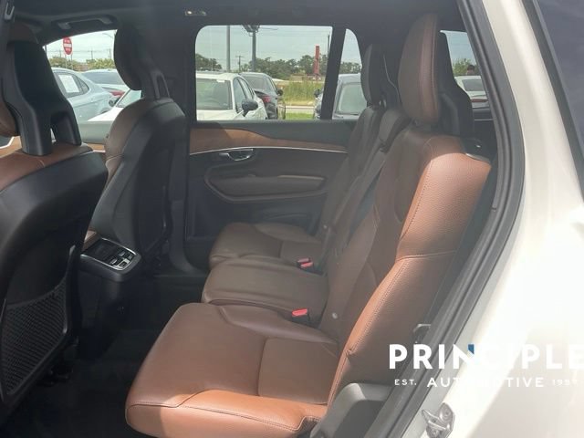 Certified 2022 Volvo XC90 T6 Momentum AWD/4WD image 24