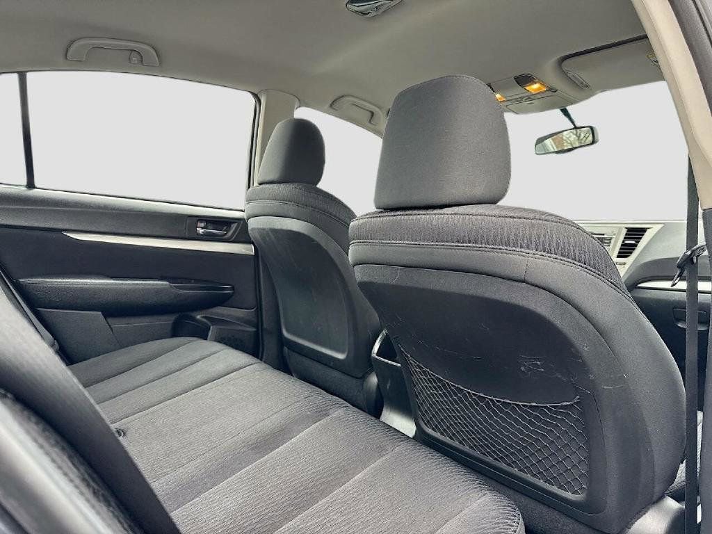 Used 2011 Subaru Legacy 2.5i Premium w/ All-Weather Pkg image 13