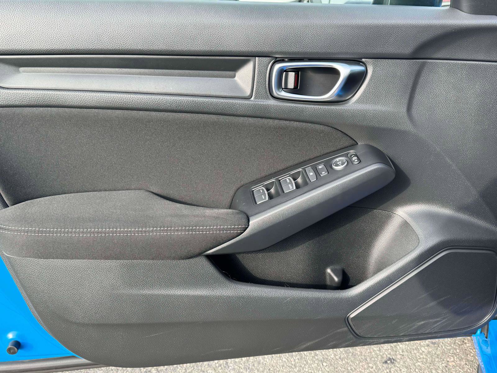 Used 2022 Honda Civic Sport image 13