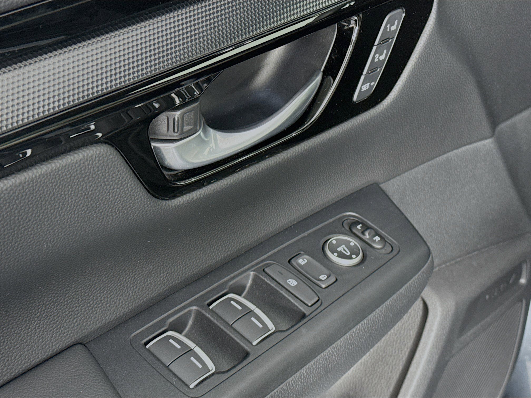 Certified 2023 Honda CR-V Sport Touring image 18