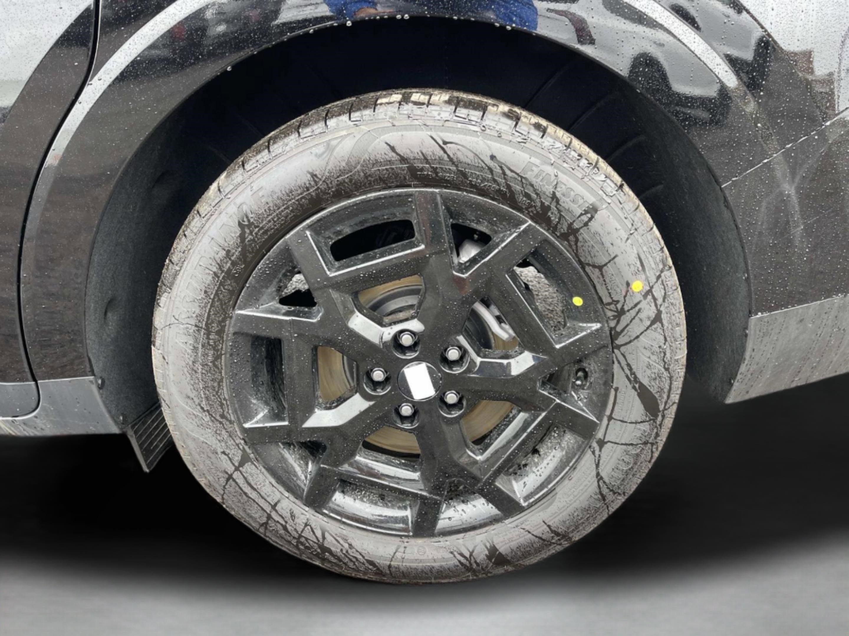 New 2026 Kia Carnival SX w/ SX Dark Edition Package image 11