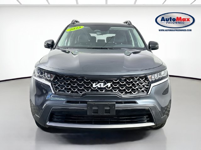 Used 2023 Kia Sorento S w/ Panoramic Sunroof Package AWD/4WD image 7