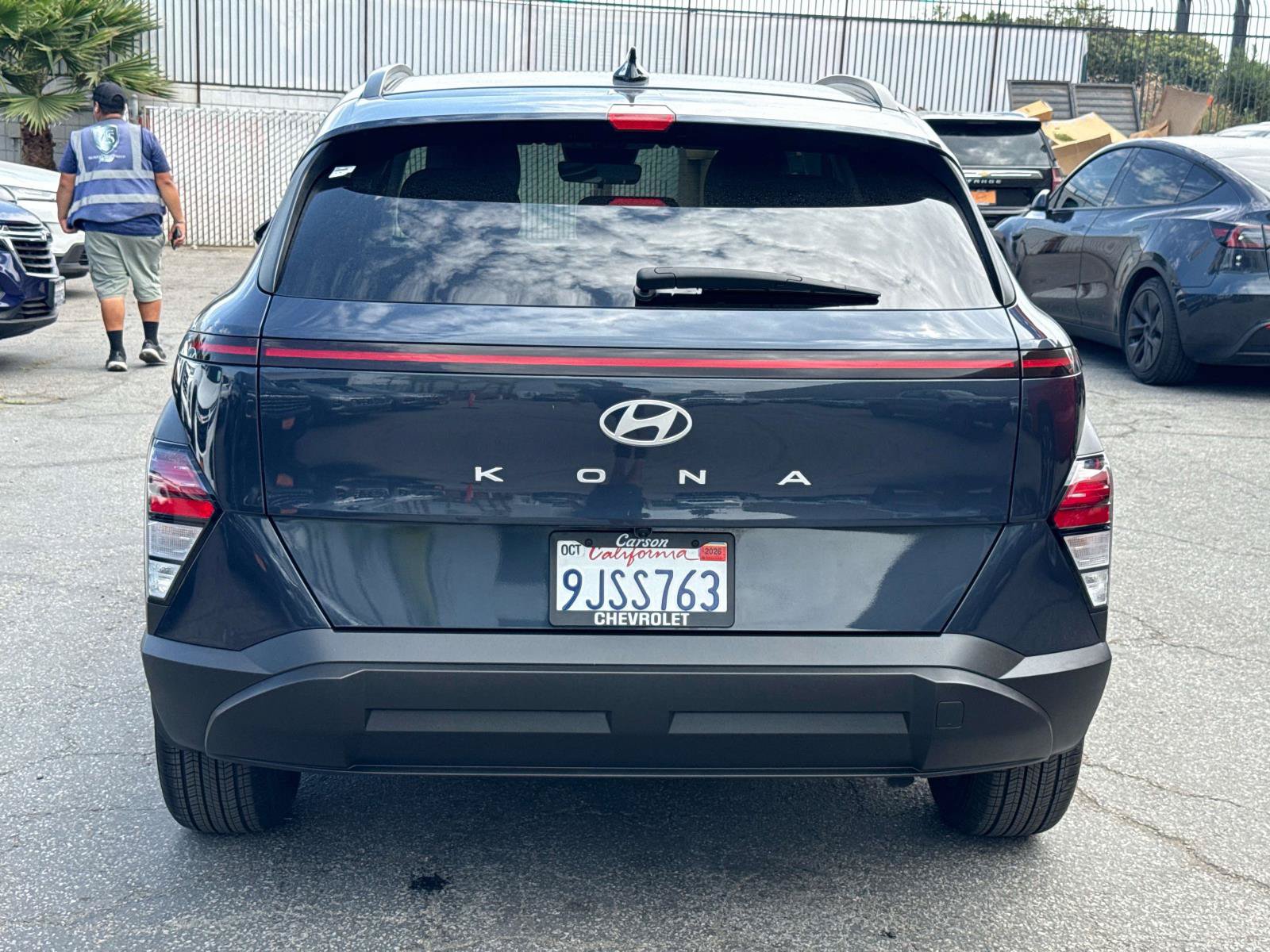 Used 2024 Hyundai Kona SEL FWD image 3