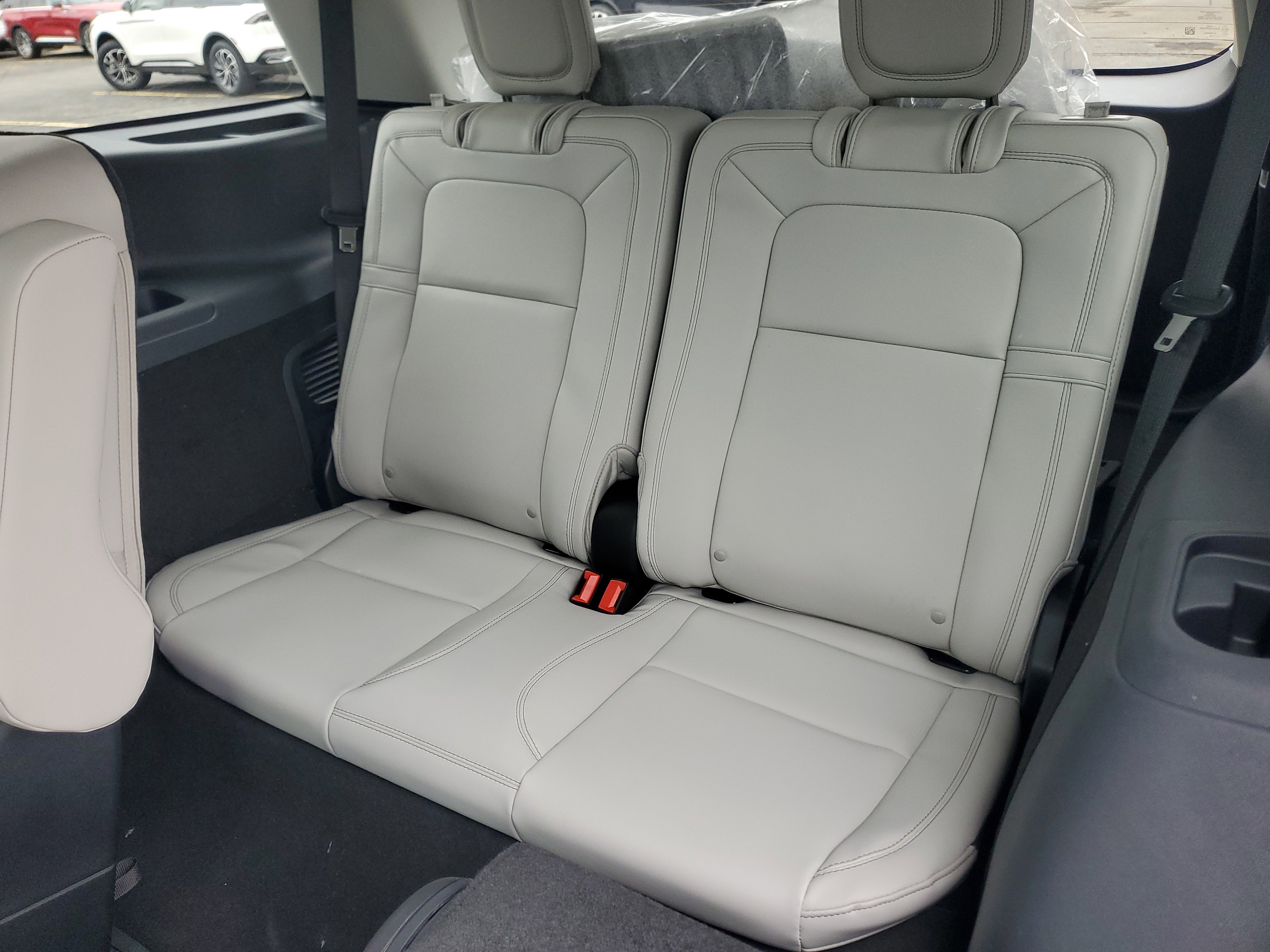 New 2026 Lincoln Aviator Reserve image 25