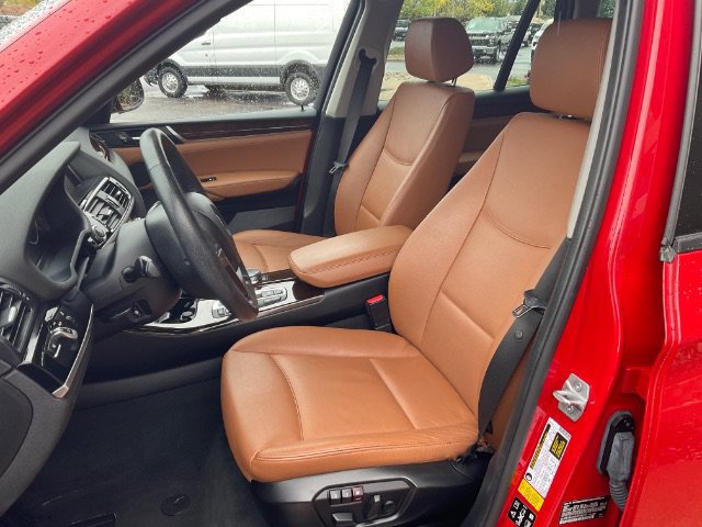 Used 2017 BMW X3 xDrive28i AWD/4WD image 18