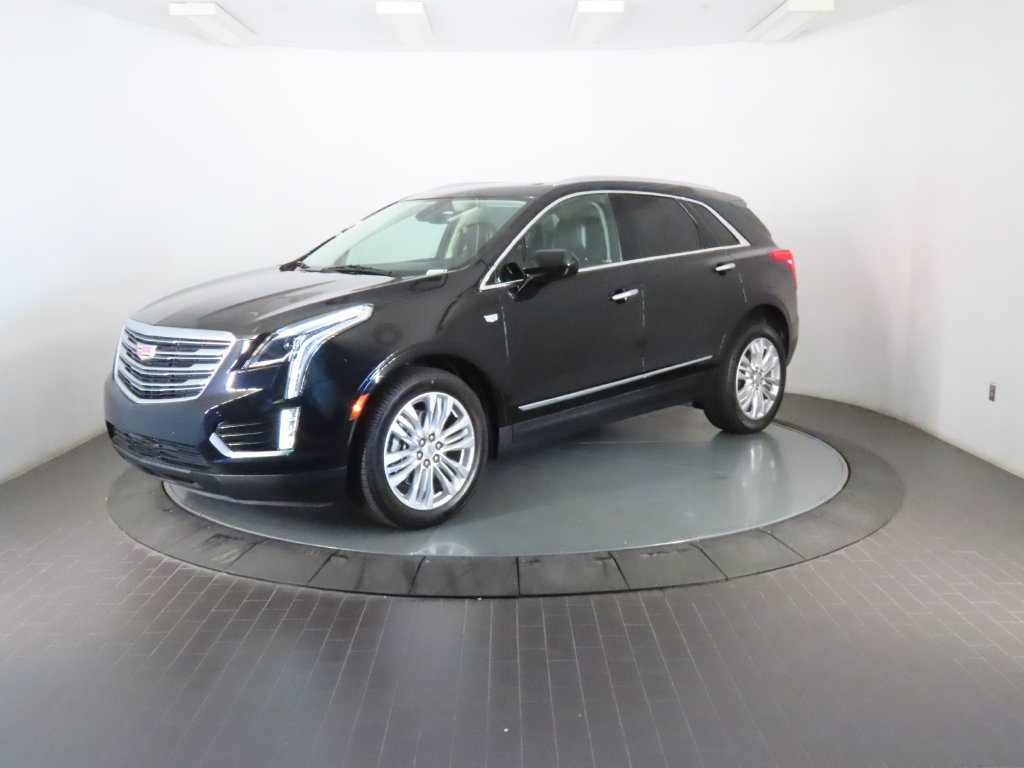 Used 2018 Cadillac XT5 Premium Luxury AWD/4WD image 1