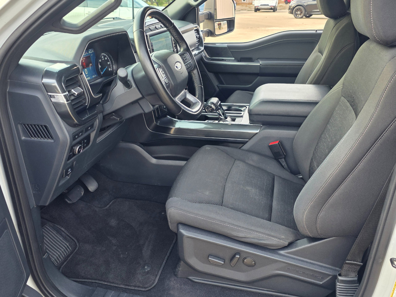 Used 2023 Ford F150 XLT w/ Equipment Group 302A High image 8