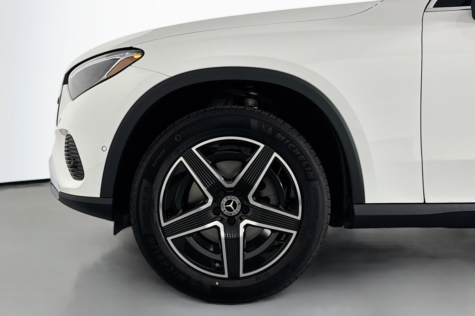 New 2026 Mercedes-Benz GLC 300 image 9