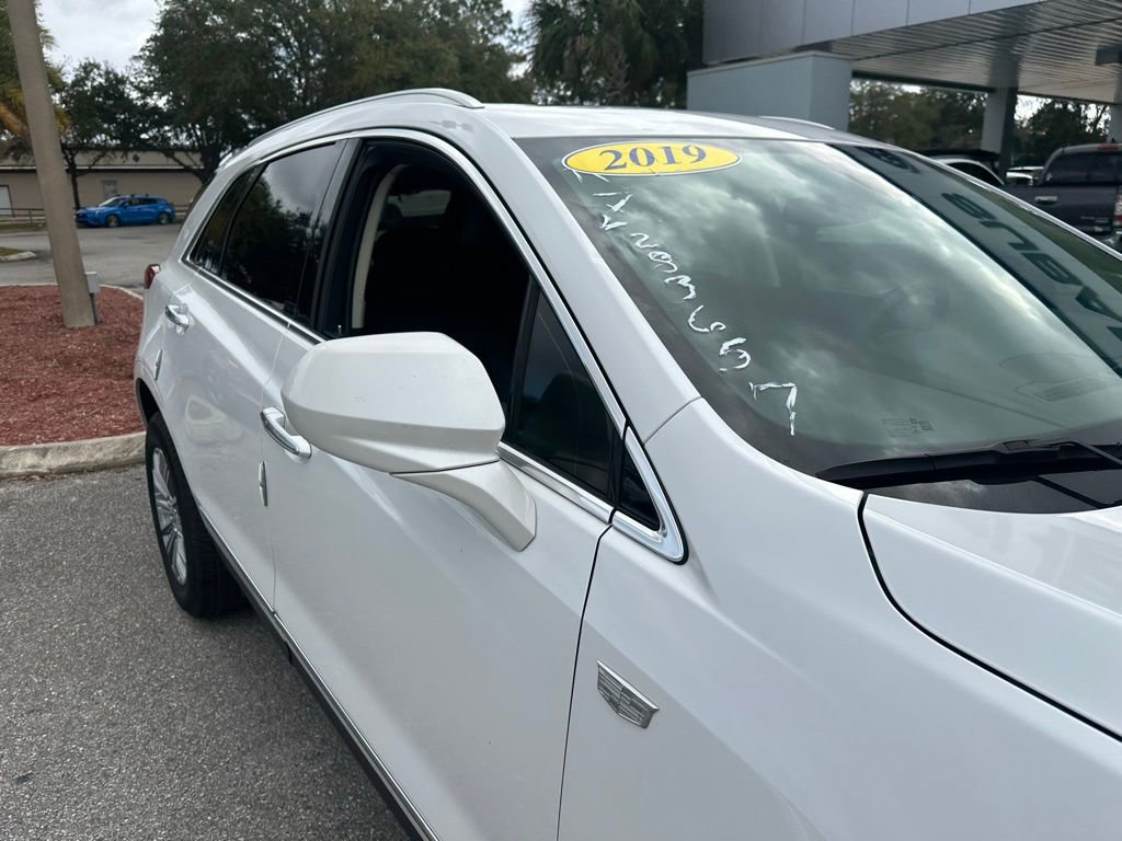 Used 2019 Cadillac XT5 Luxury image 16