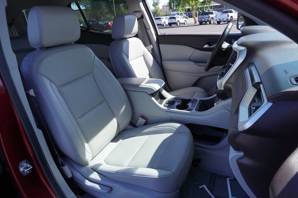 Certified 2023 GMC Acadia SLT image 13