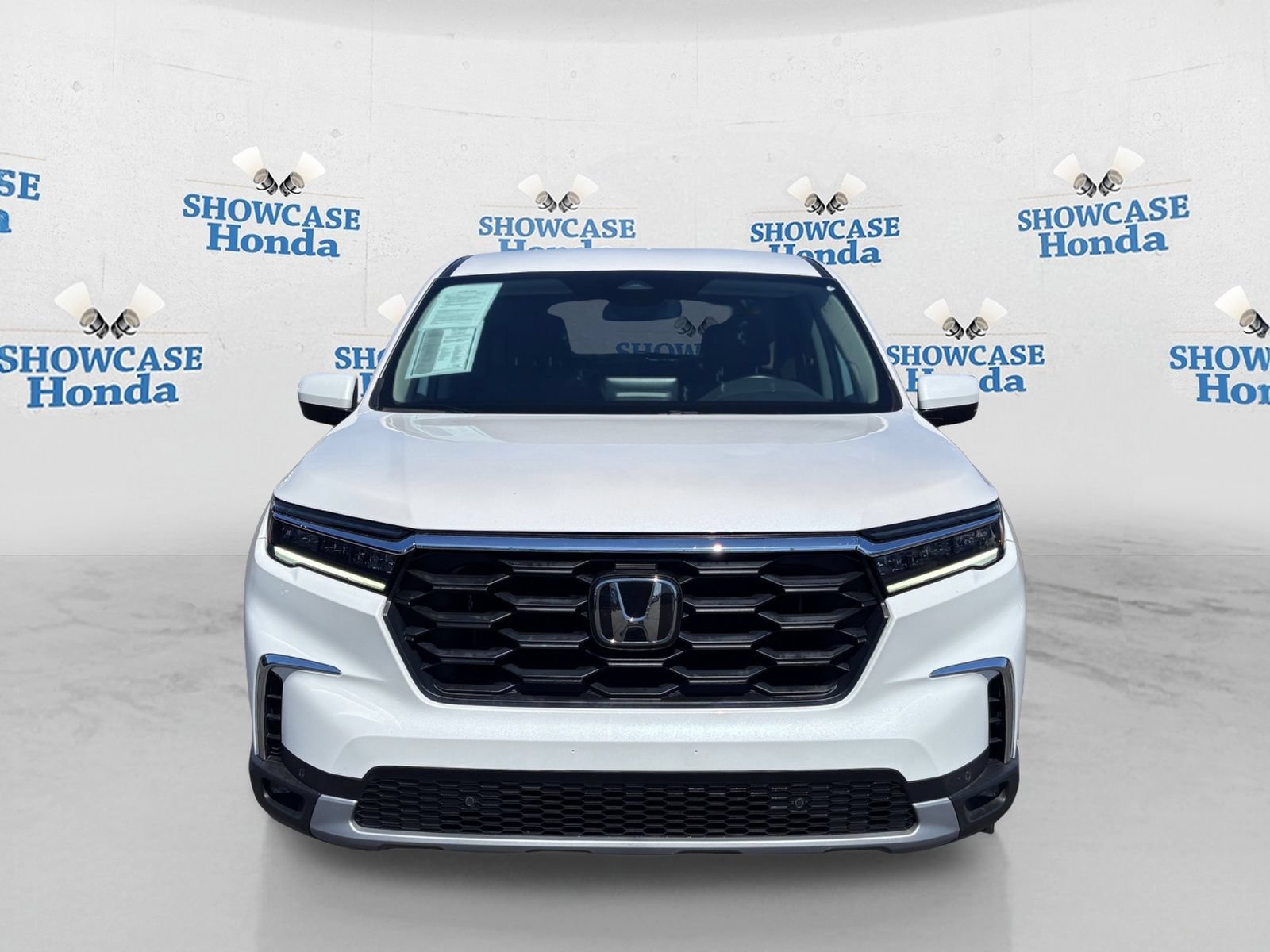 Certified 2024 Honda Pilot EX-L image 6