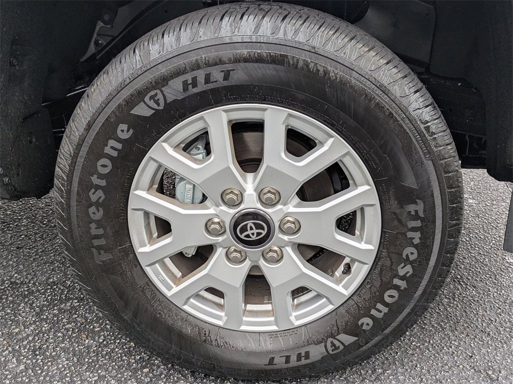 Certified 2025 Toyota Tacoma SR5 image 12