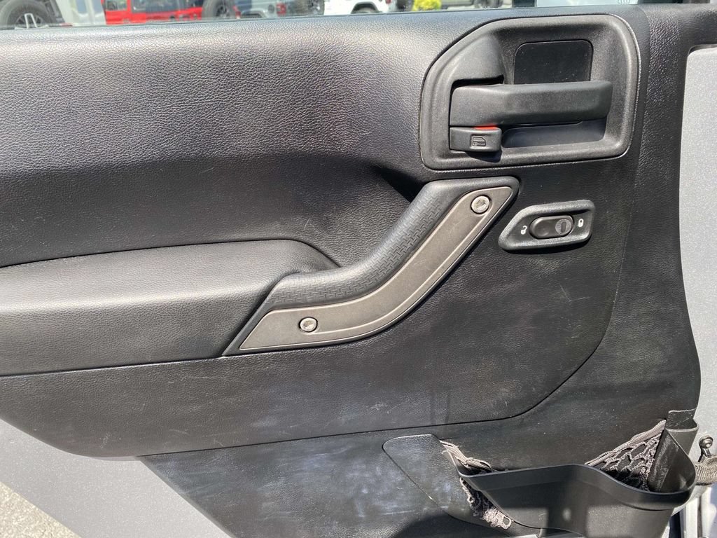 Used 2013 Jeep Wrangler Sport AWD/4WD image 11