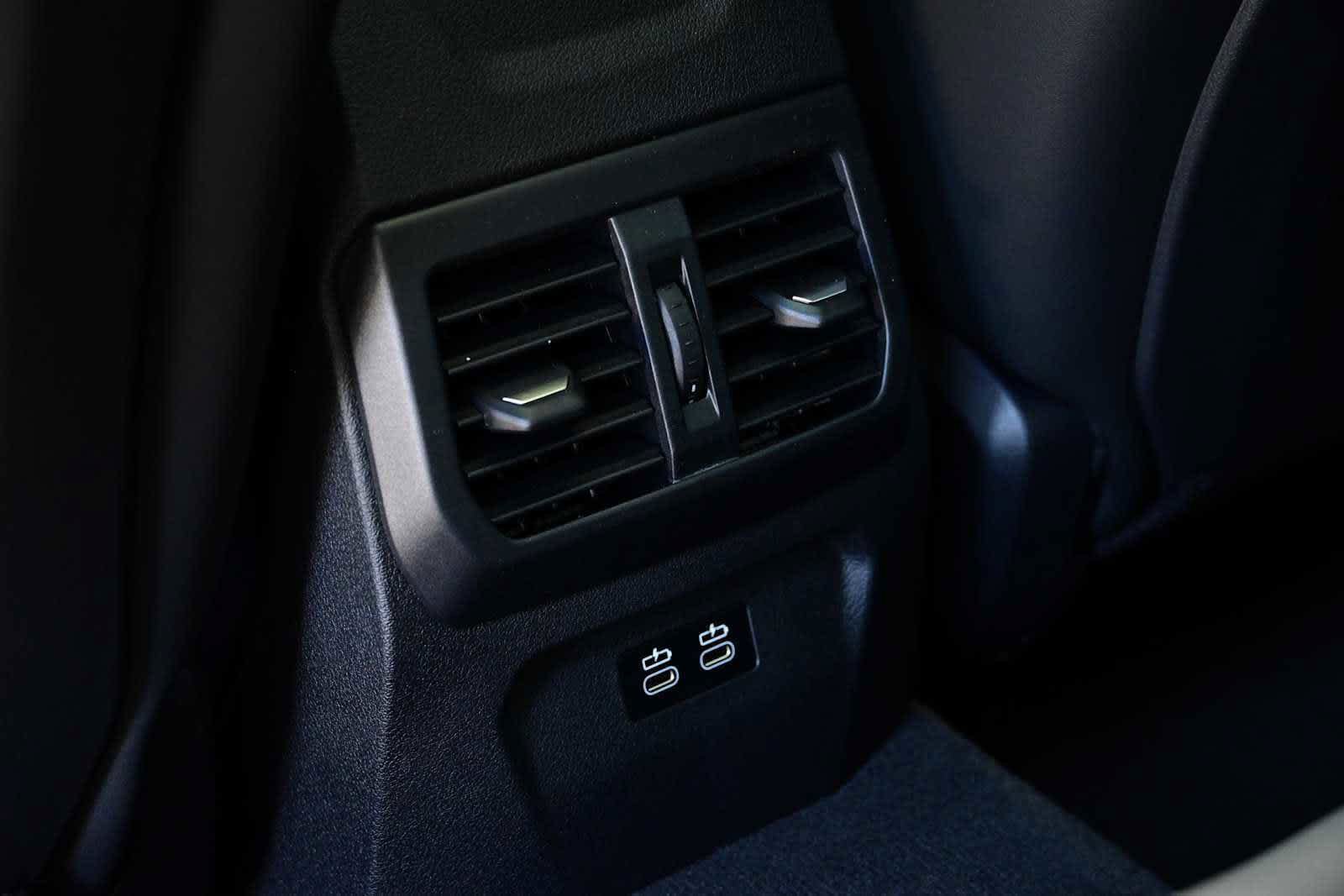 Used 2025 BMW M235i xDrive w/ Premium Package AWD/4WD image 24
