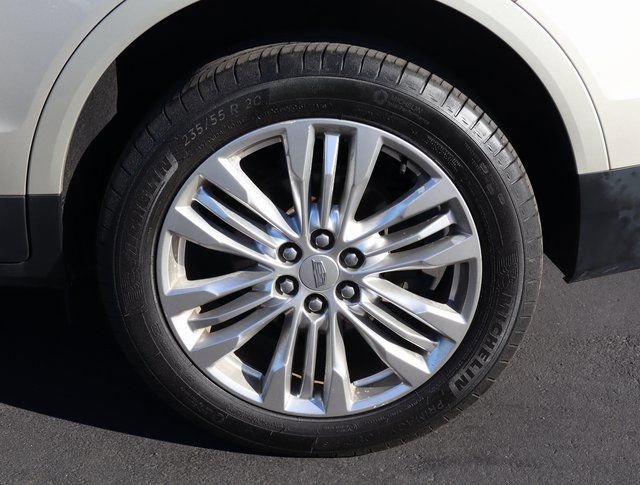 Used 2017 Cadillac XT5 Premium Luxury image 11