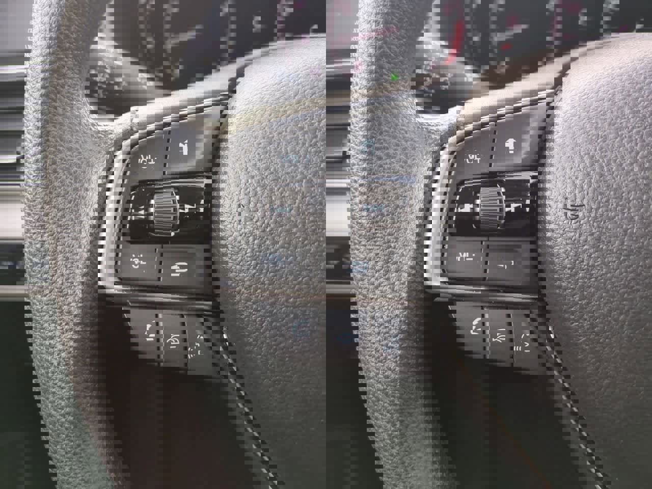 Used 2022 Honda Accord LX image 23