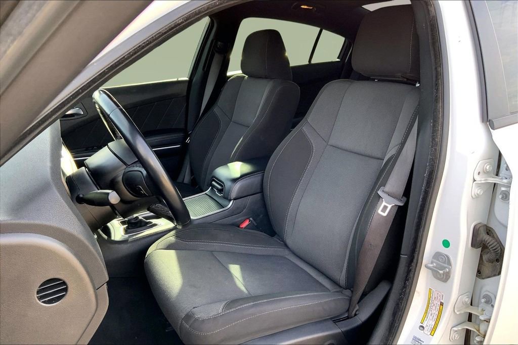 Used 2022 Dodge Charger SXT image 24