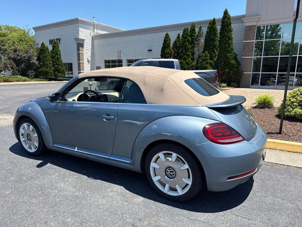 Used 2019 Volkswagen Beetle 2.0T Final Edition SEL FWD image 3