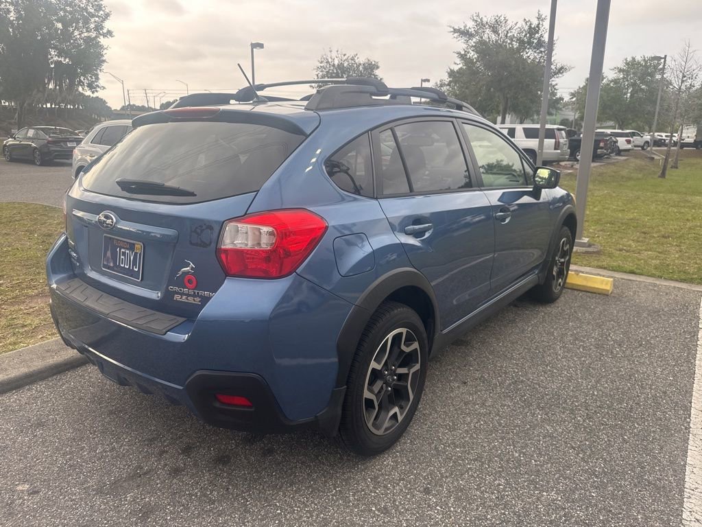Used 2016 Subaru Crosstrek 2.0i Premium w/ Moonroof Package image 6