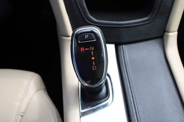 Used 2017 Cadillac XT5 FWD image 28
