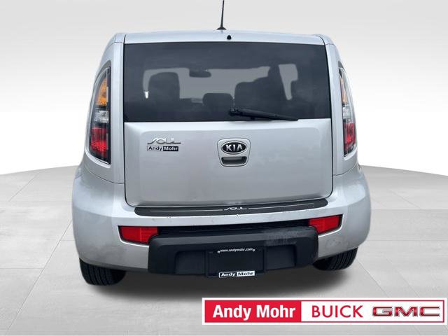 Used 2011 Kia Soul + FWD image 12
