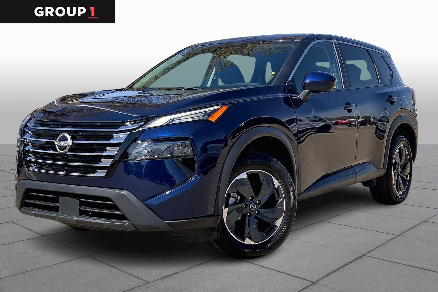 Used 2024 Nissan Rogue SV image 1