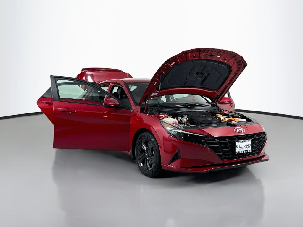 Used 2022 Hyundai Elantra Blue FWD image 20