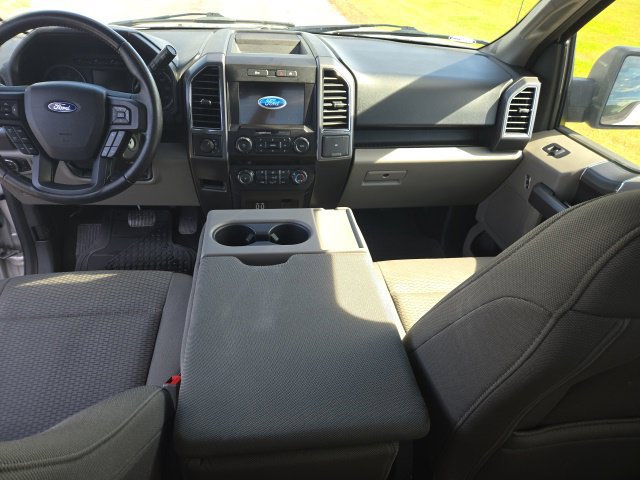 Used 2019 Ford F150 XLT w/ Equipment Group 302A Luxury AWD/4WD image 9