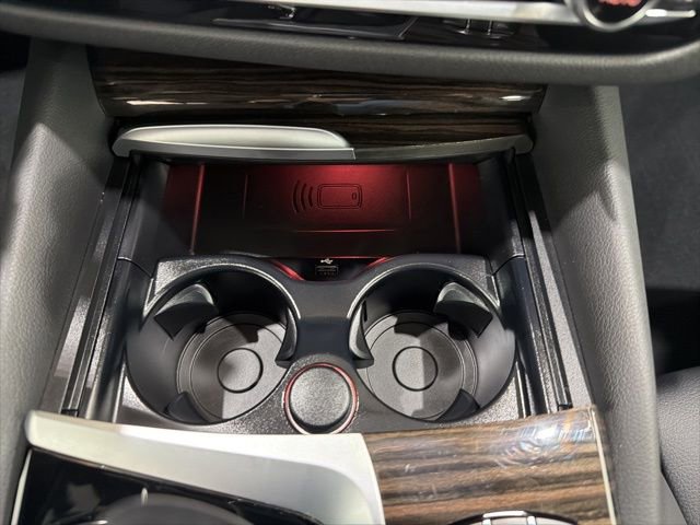 Certified 2023 BMW 530i xDrive w/ Premium Package image 37