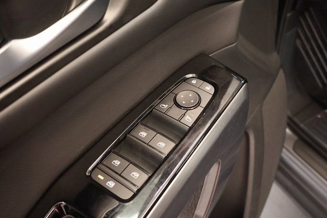 New 2025 Nissan Pathfinder SL w/ Black Appearance Package image 10