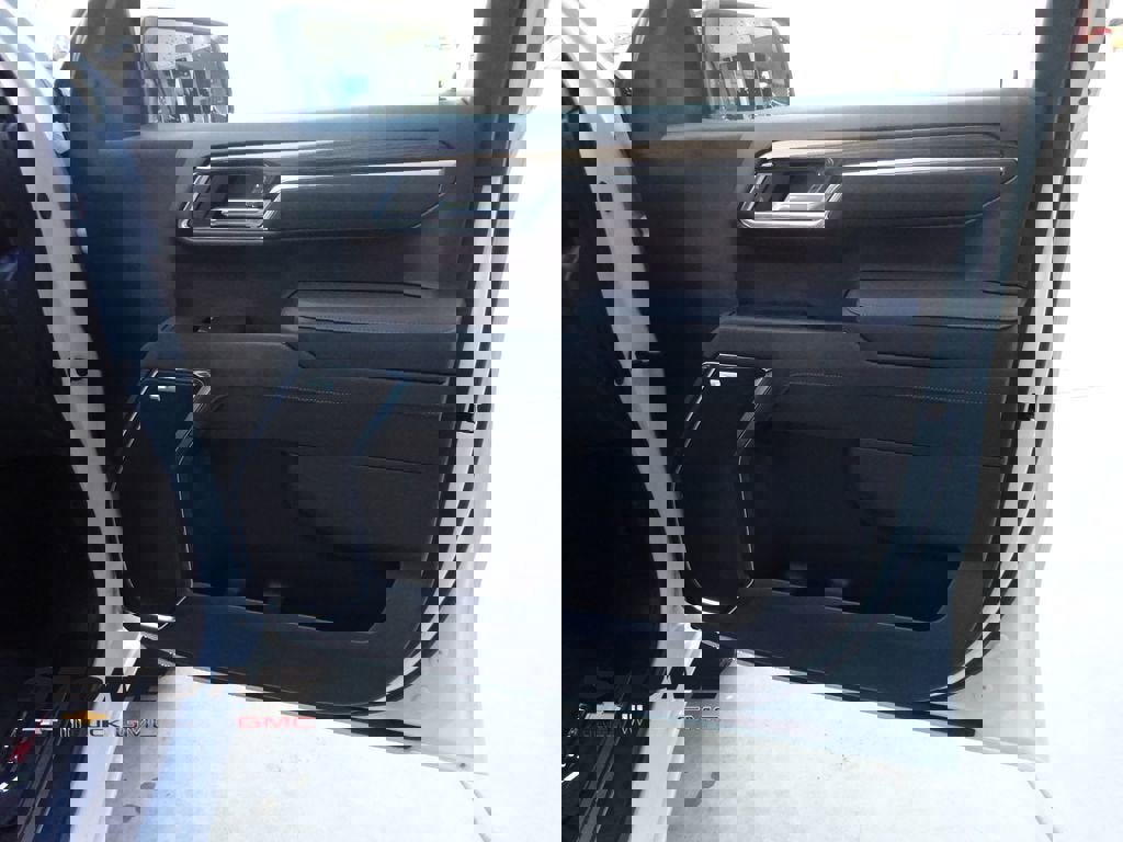 New 2026 Chevrolet Silverado 1500 LT Trail Boss w/ Convenience Package II image 29