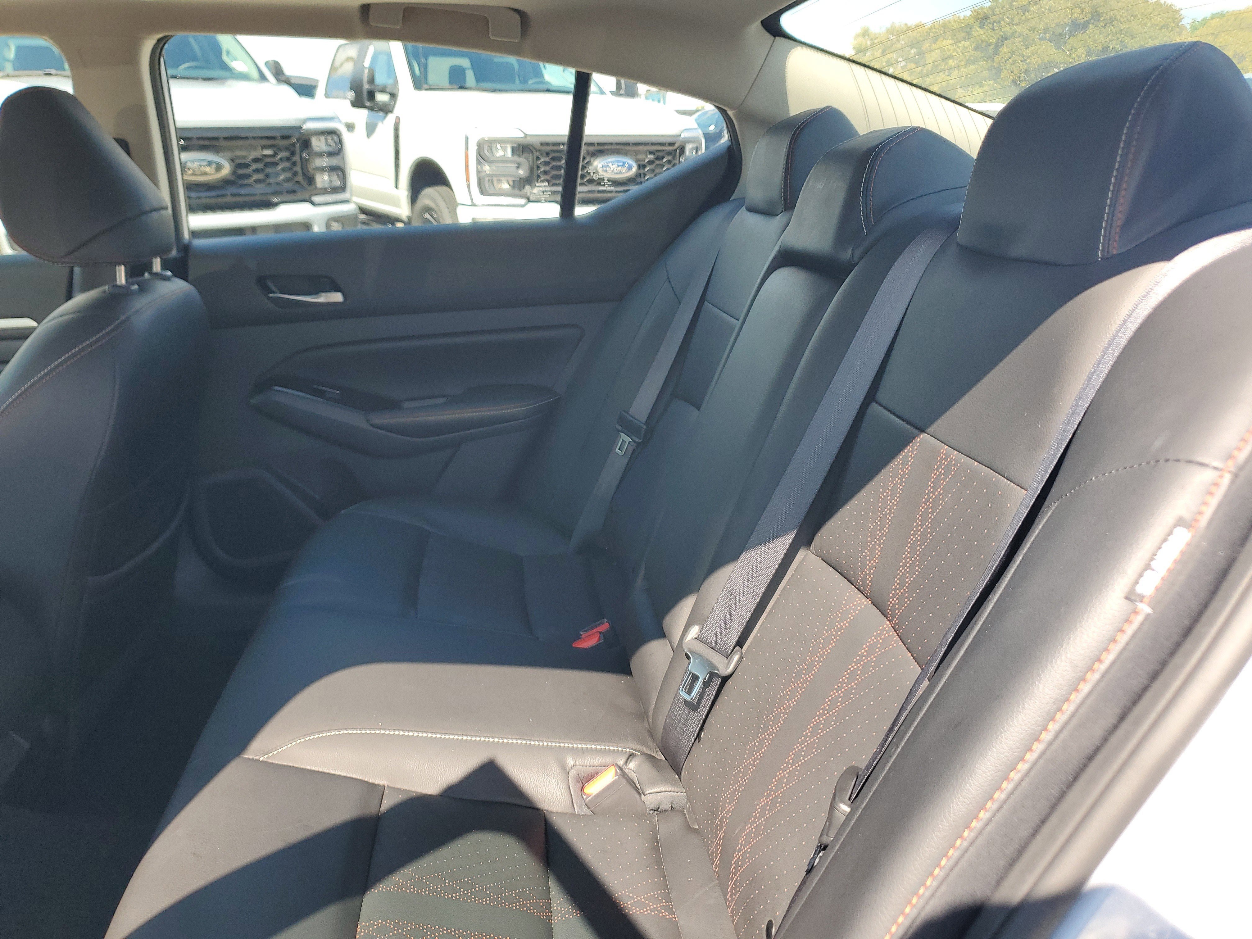 Used 2024 Nissan Altima 2.5 SR w/ SR Premium Package image 13