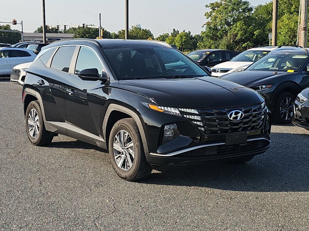 Used 2024 Hyundai Tucson Blue